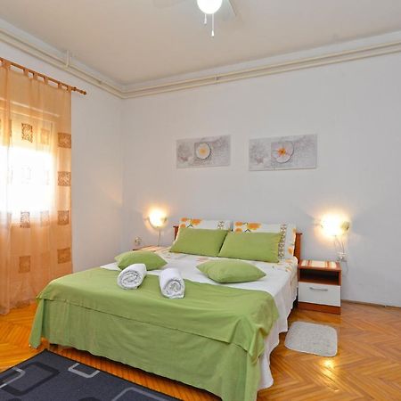 Apartment Silvio 1779 Banjole Bagian luar foto