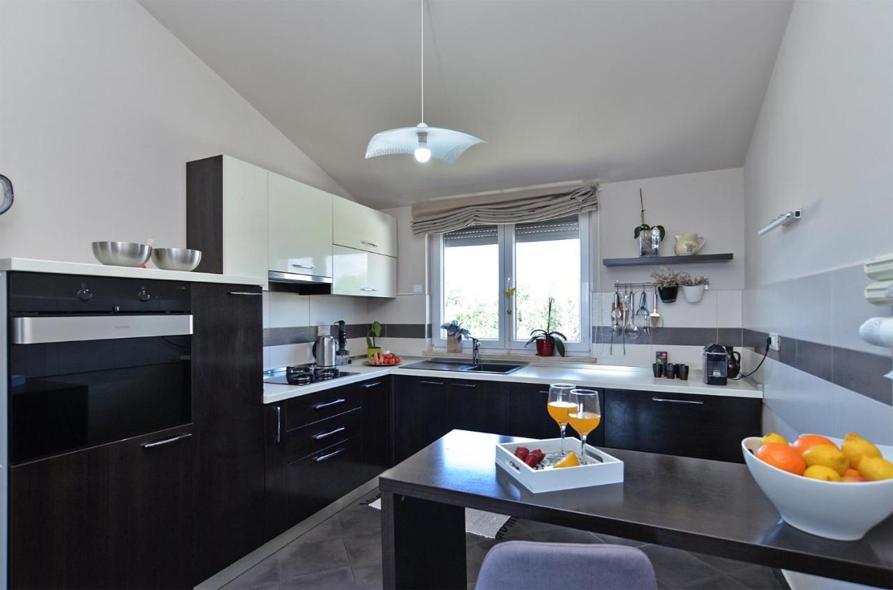 Apartment Silvio 1779 Banjole Bagian luar foto