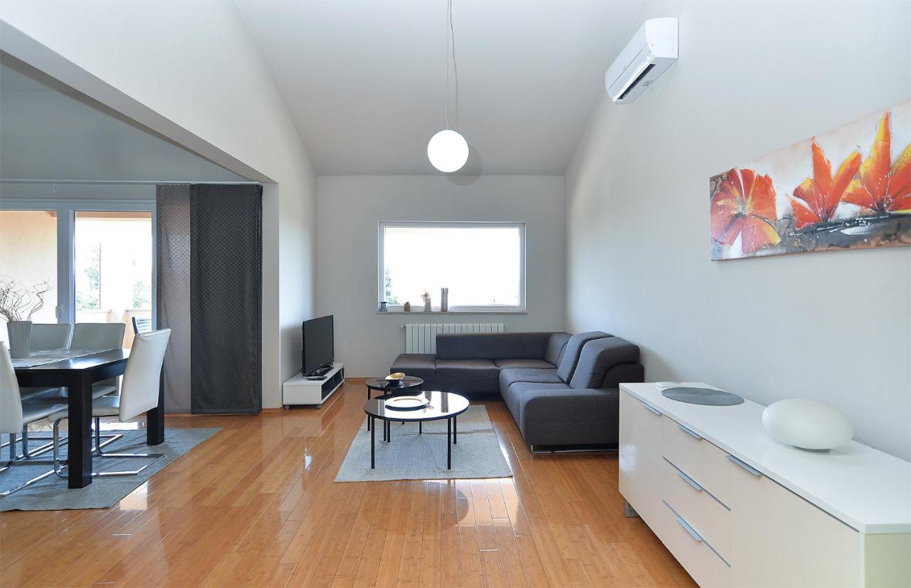Apartment Silvio 1779 Banjole Bagian luar foto