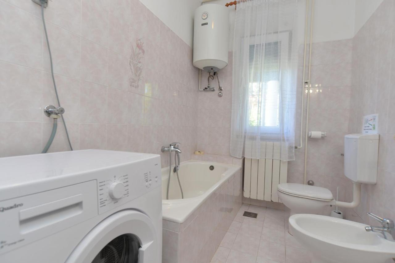 Apartment Silvio 1779 Banjole Bagian luar foto