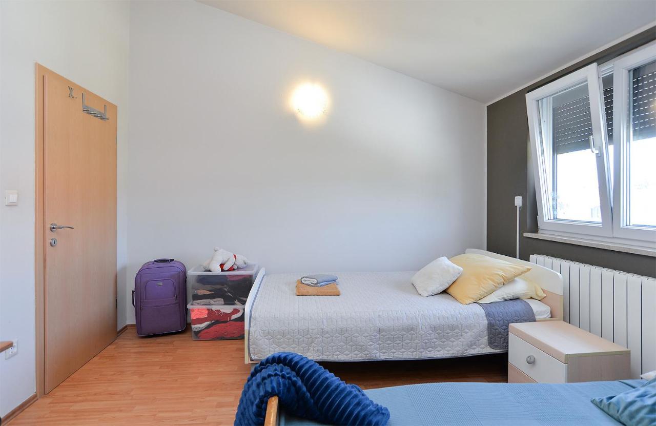 Apartment Silvio 1779 Banjole Bagian luar foto